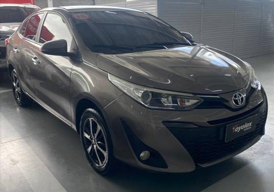 TOYOTA YARIS 1.5 16V FLEX SEDAN XLS MULTIDRIVE TOYOTA YARIS 1.5 16V FLEX SEDAN XLS MULTIDRIVE